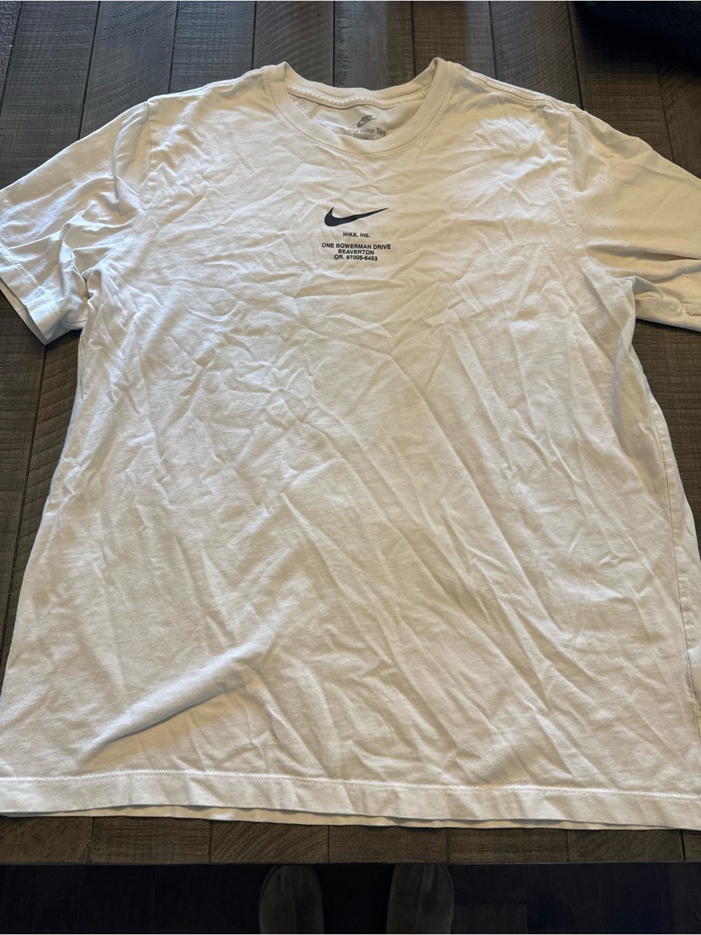 Nike White Short Sleeve Crew Neck Tee with Small Black Swoosh